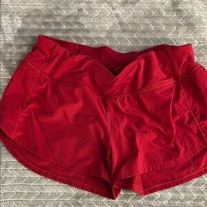 Lululemon Athletica Red Athletic 2.5” Shorts Lightweight Moisture-Wicking